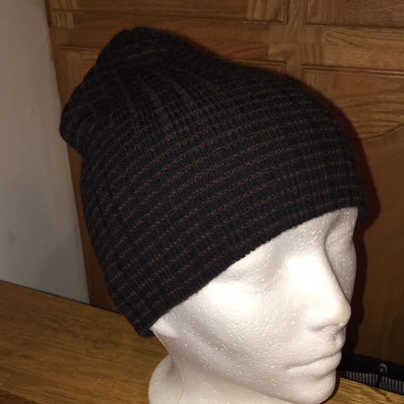 ***Host Pick*** Vintage 90s PRADA Sport ribbed knitted beanie hat unisex - Picture 5 of 16